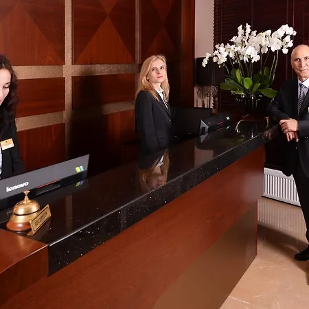 Hotel Nobel